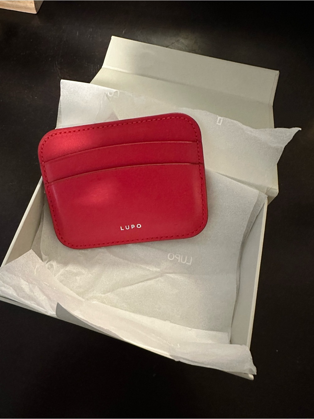 Lupo Curve Card Holder, Bright Red